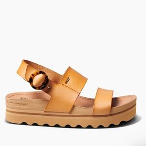 Reef Vista Hi Buckle